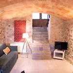Apartamento Baños Arabes con jardín